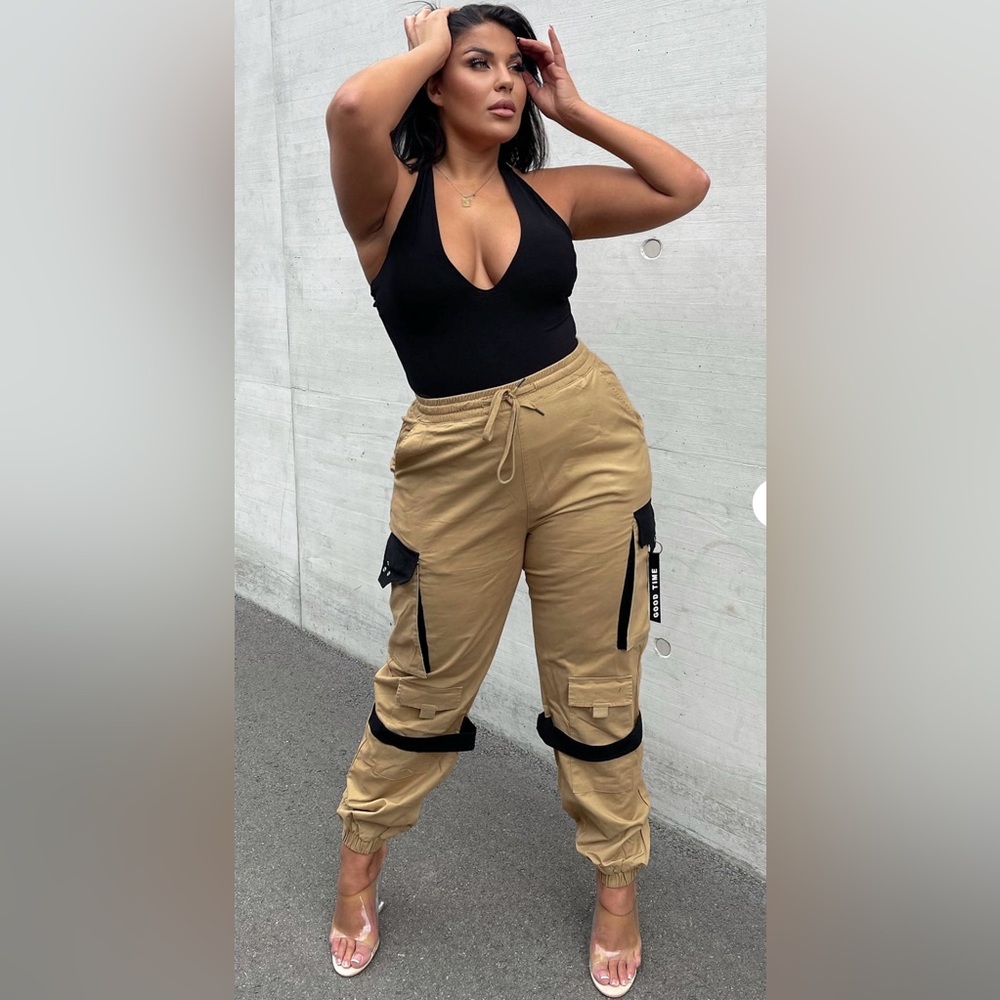Fashion Nova Cargo Pants (1X)
